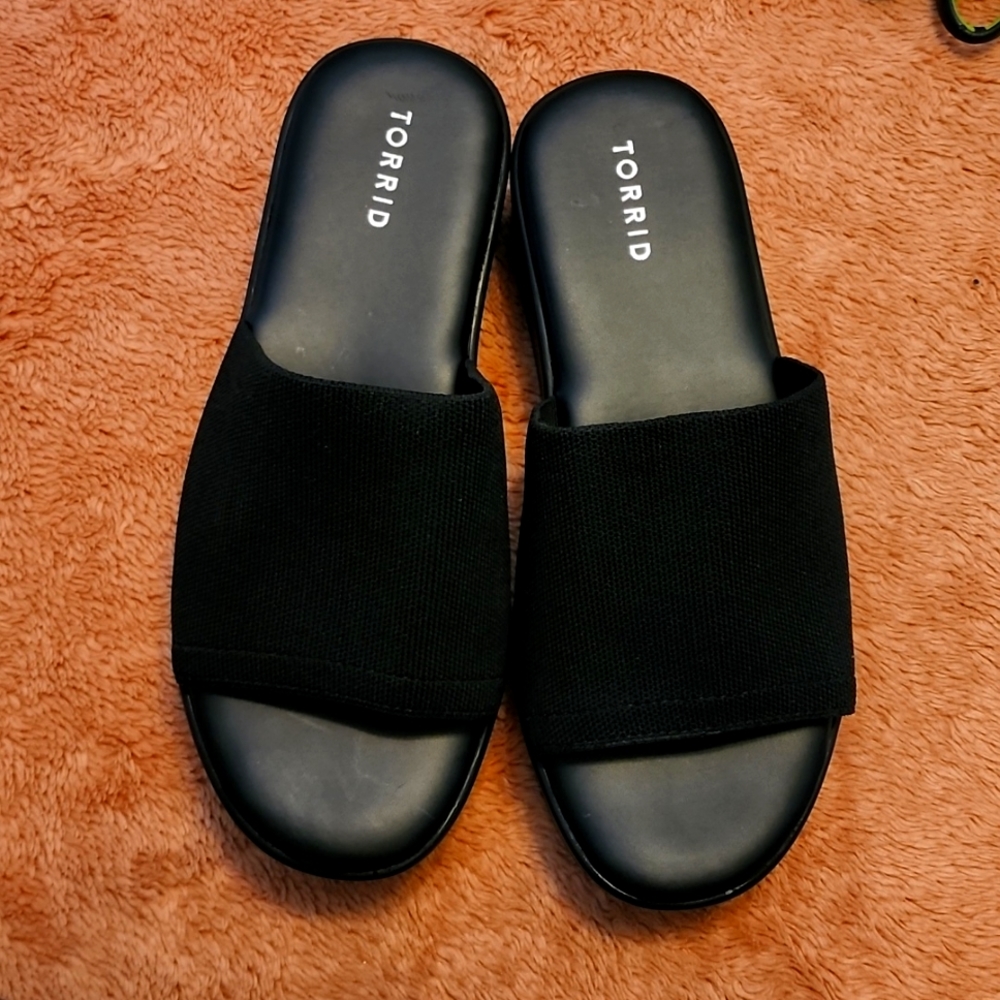 Torrid Black Stretch Platform Slide